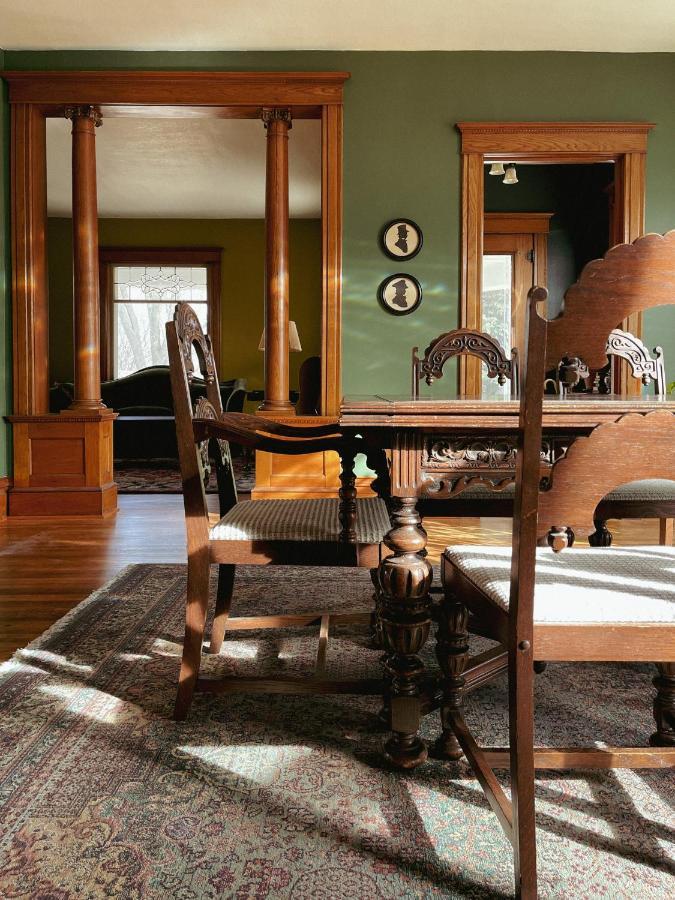 Old Town Inn Sioux Center Экстерьер фото