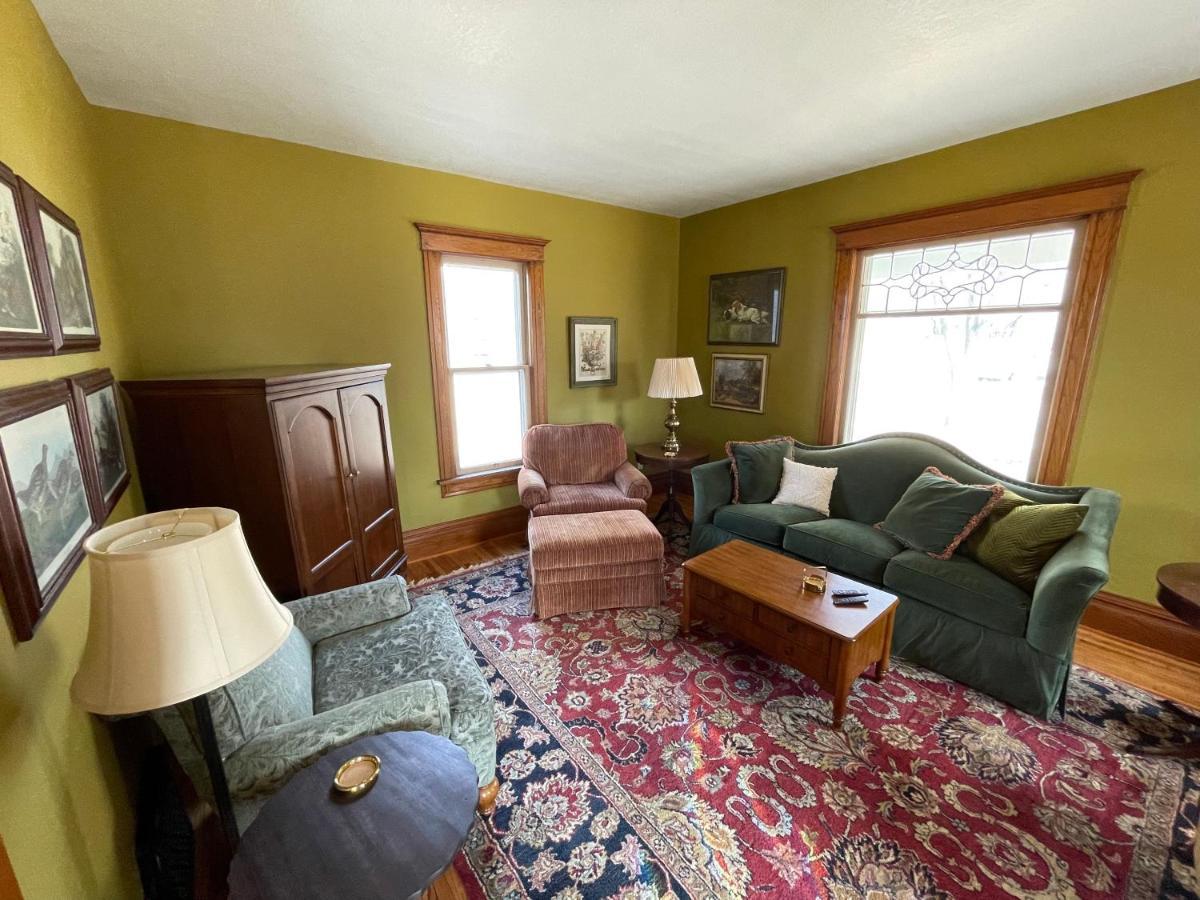 Old Town Inn Sioux Center Экстерьер фото